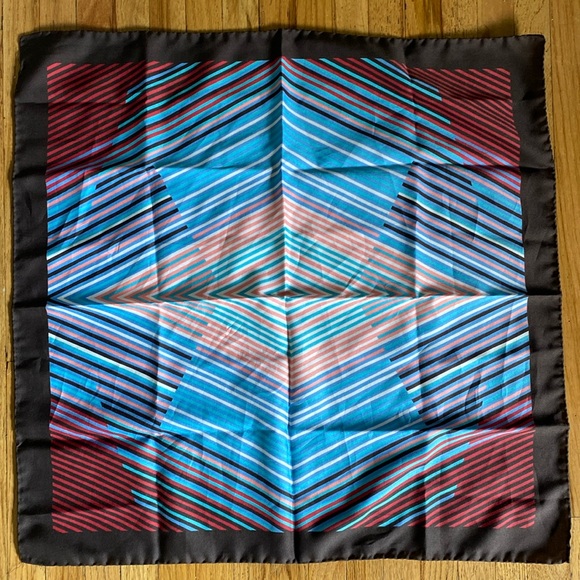 Vintage Psychedelic Scarf - Picture 3 of 3